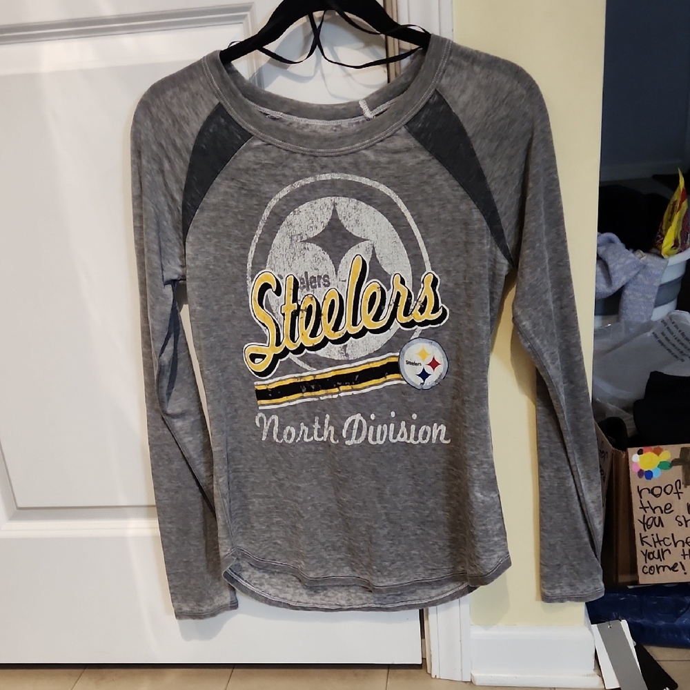 Steelers Gray Long Sleeve Shirt